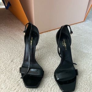 Saint Laurent AMBER SANDALS IN PATENT LEATHER 37